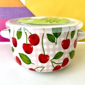 La Cucina Cherry Soup Bowl NWT